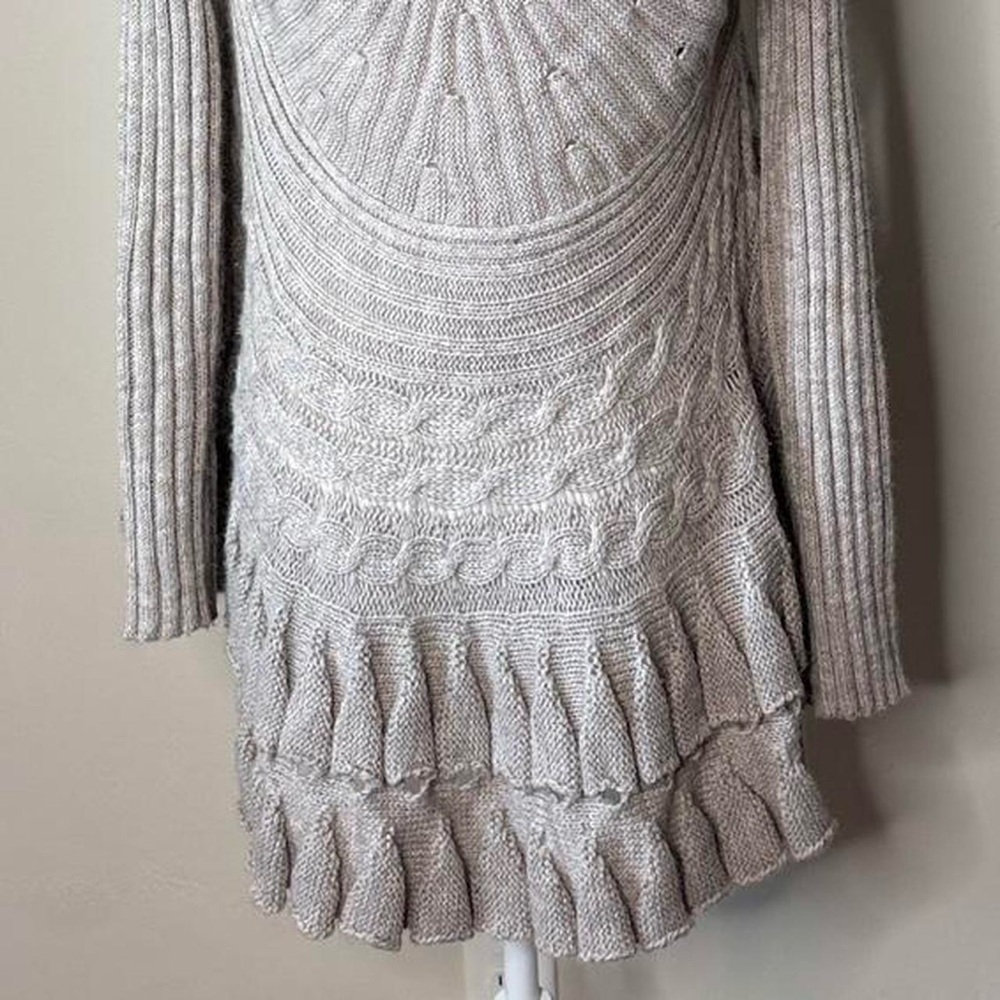 Wool Knit Ruffle Cardigan - Picture 5 of 7